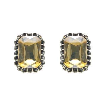 Gold studs 1