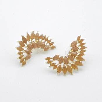 Brown studs 1