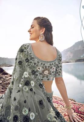 Mehendi embroidered net saree with blouse 2