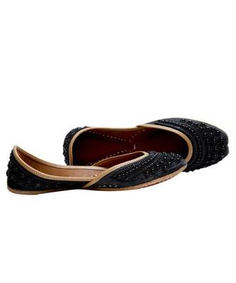 Black Pearl Work Party Wear Ethnic.Jutti 2