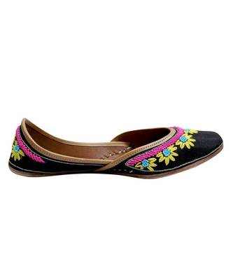 Black Thread Work Party Wear Ethnic.Jutti 3