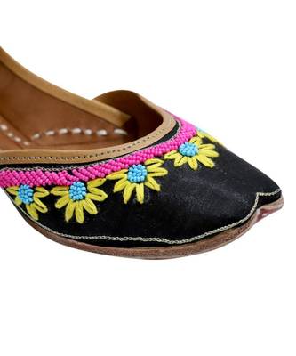 Black Thread Work Party Wear Ethnic.Jutti 4