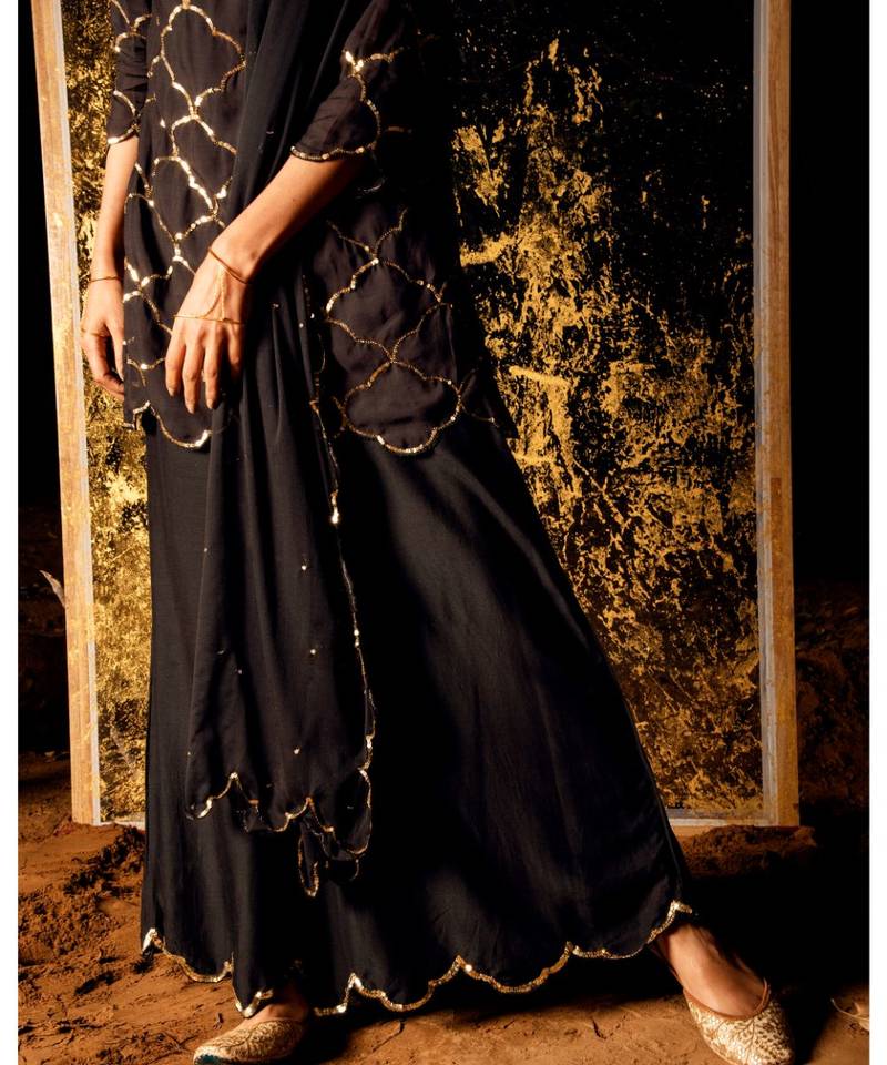 Vihari Black embroidered cotton silk kurta-sets