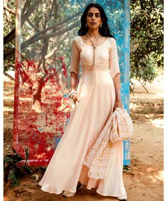 Ridika Peach embroidered cotton silk kurta-sets 1