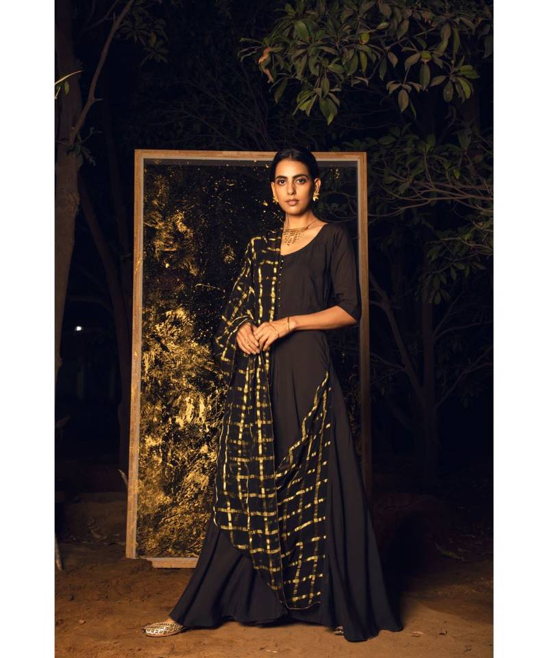 Gamyaa Black embroidered cotton silk kurta-sets