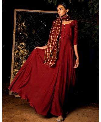 Gati maroon embroidered cotton silk kurta-sets 1