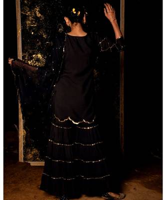 Vrinda Black embroidered cotton silk kurta-sets 4