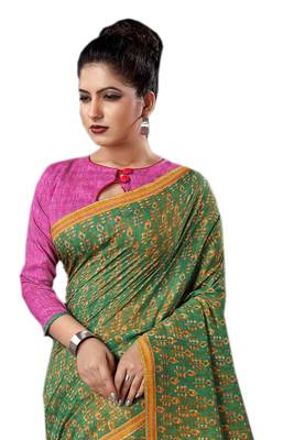 Green Printed Silk Saree With Blouse 3