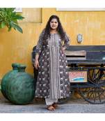 Grey dabu hand block a line slit kurta