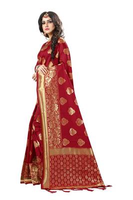 Maroon Woven Banarasi Saree With Blouse 2