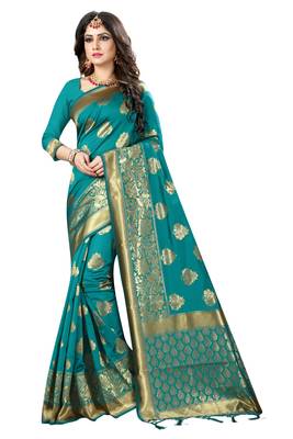 Green Woven Banarasi Saree With Blouse 1