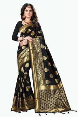 Black Woven Banarasi Saree With Blouse 1