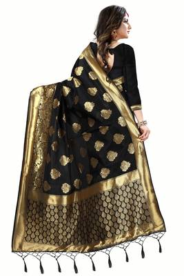 Black Woven Banarasi Saree With Blouse 3