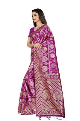 Magenta Woven Banarasi Saree With Blouse 2