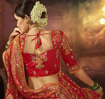 Blood Red Woven Pure Silk Saree With Blouse 3