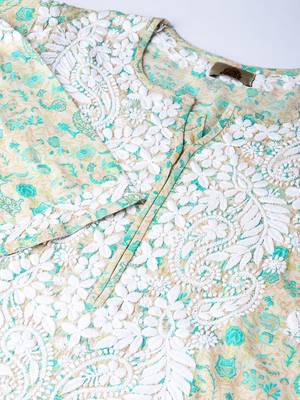 Hand Embroidered Fawn Green Cotton Lucknow Chikankari Kurti  2