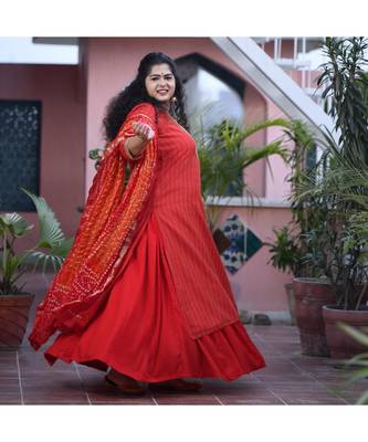 Red Weave kurta with duppata 4