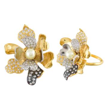 Golden Flower Design Beautiful Cute Designer Ring 1