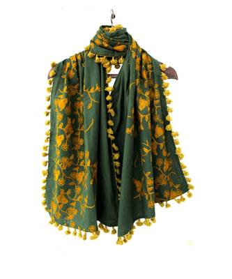 Pure khadi Embroidered Green Dupatta With Dazzling cotton lace 1