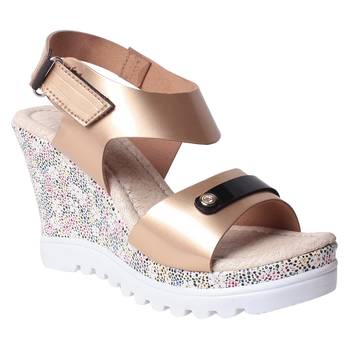 women's Synthetic Wedges 1