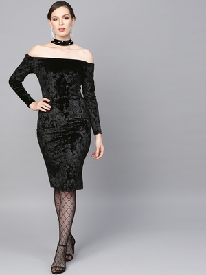 Black Velvet Choker Bodycon Dress 