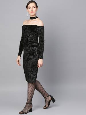 Black Velvet Choker Bodycon Dress 2