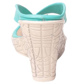 women's Green  Wedges 3