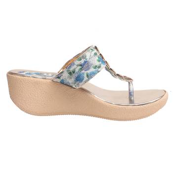 women's Blue  Pump 2