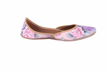 Women Multi Leather  slip on jutis 2