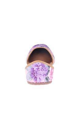 Women Multi Leather  slip on jutis 4