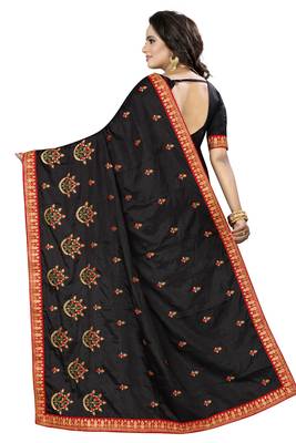 Black Embroidered Silk Saree With Blouse 3