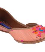 peach  slip on jutis