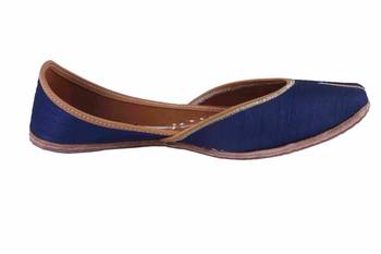 blue slip on jutis 2