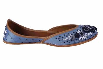 blue slip on jutis 2