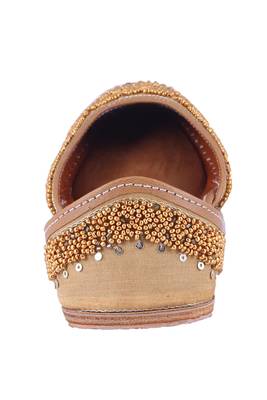 MSC-Women-brown  slip on jutis  4
