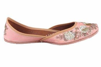 MSC-Women pink slip on jutis  2
