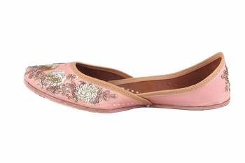 MSC-Women pink slip on jutis  3