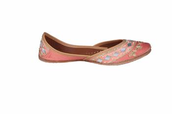 Women Peach slip on  Leather Jutti 2