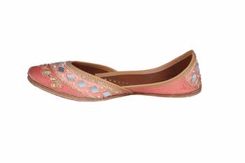 Women Peach slip on  Leather Jutti 3