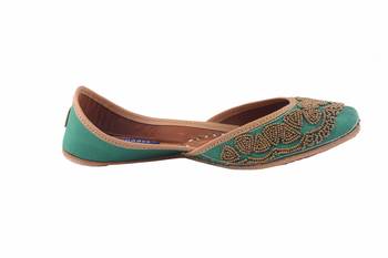 Women Green  slip on jutis 2