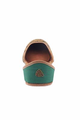 Women Green  slip on jutis 4