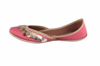 Women Pink  slip on jutis 3