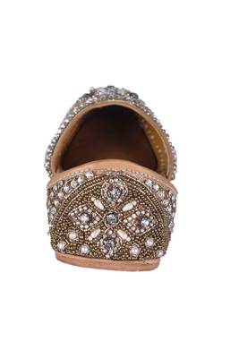 Women tan  Genuine Leather Juttis 4