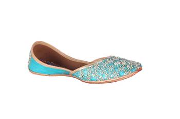 Women Hand printed Genuine Leather Juttis 1