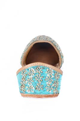 Women Hand printed Genuine Leather Juttis 4