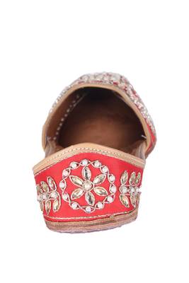 Women Hand printed Genuine Leather Juttis 4