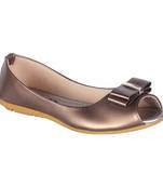 Women Embroidered Genuine Leather blue  Juttis slip on 