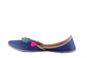 blue slip on pom-pom Juttis 3
