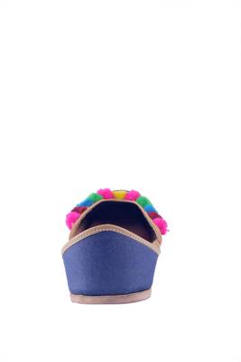 blue slip on pom-pom Juttis 4