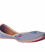  blue color stripes printed  slip on  Juttis